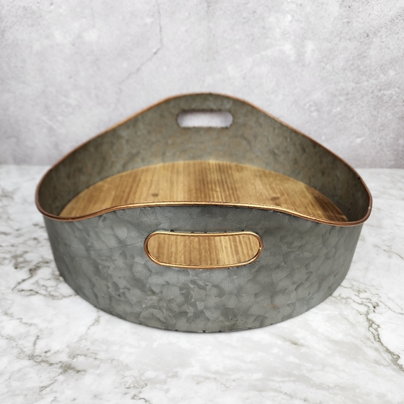 Tray Decor, Silver Metal Large Oval Serving Tray, Mango Wood Base and Brass - Picture 3 of 6